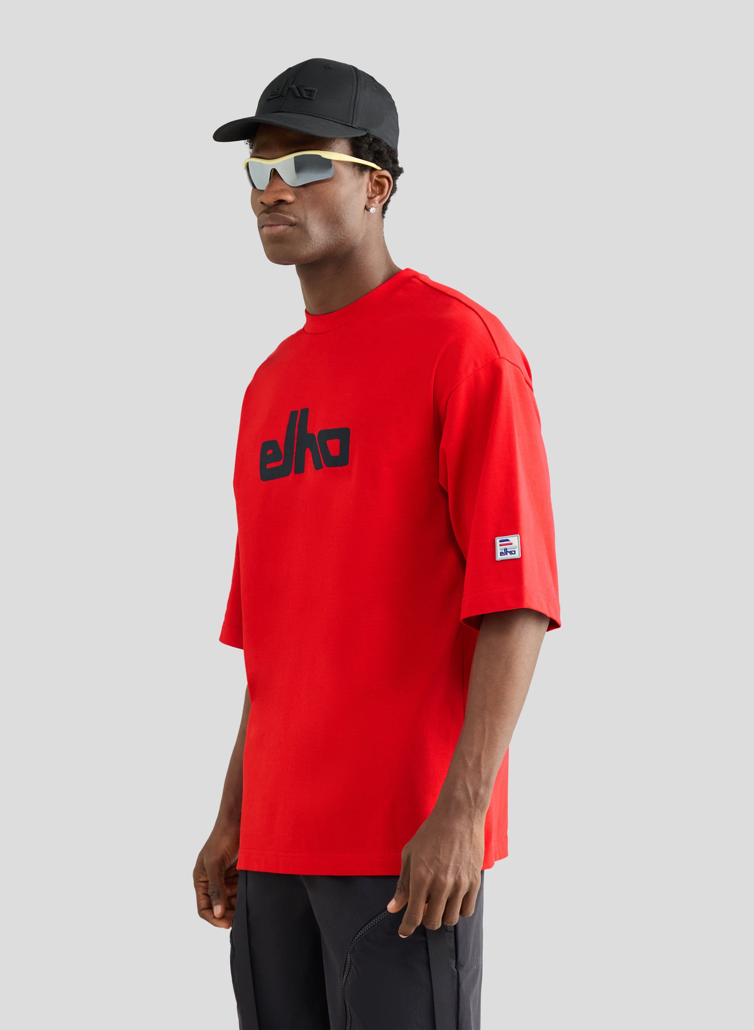 Hero - T-Shirt - Red