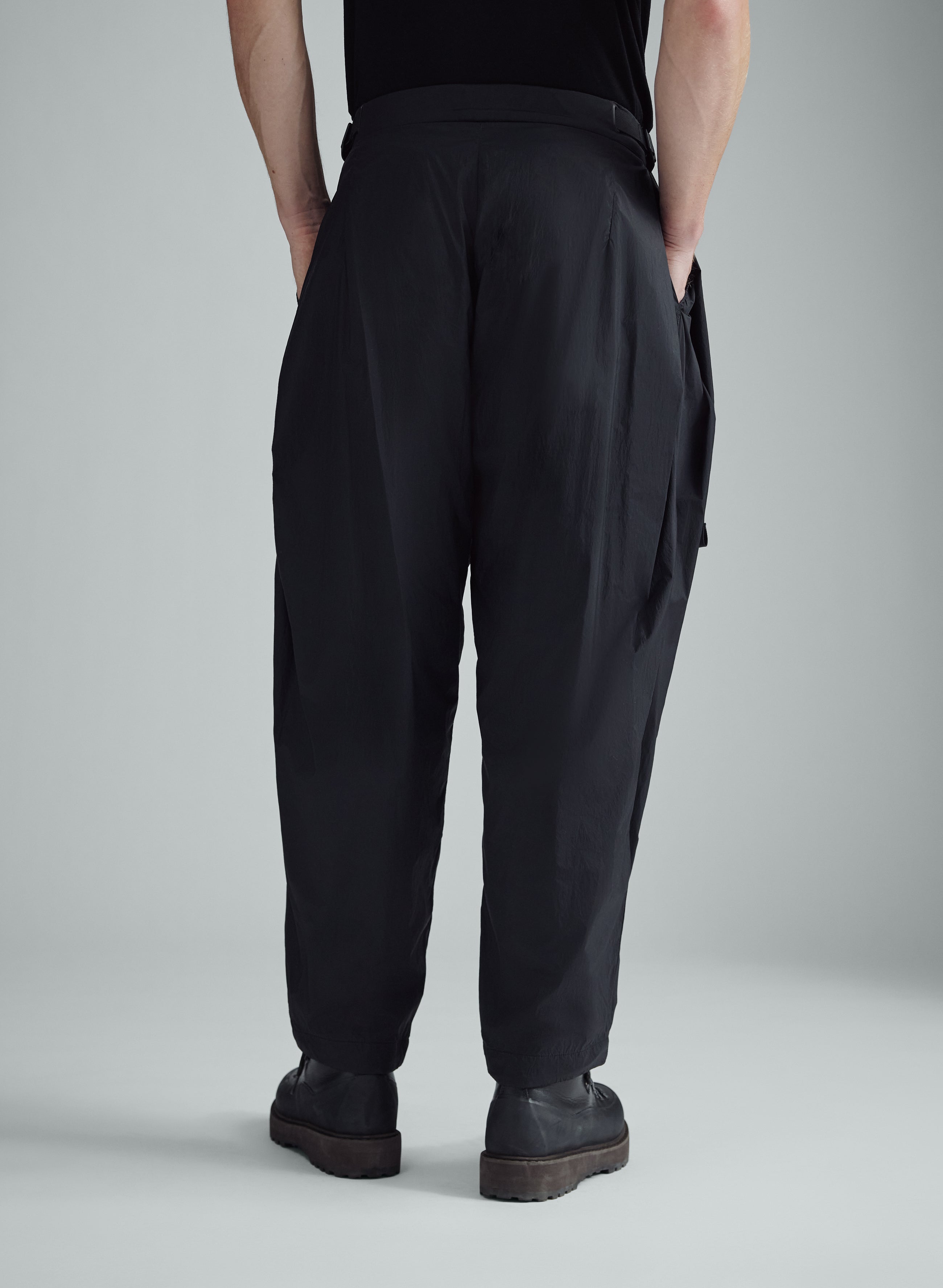 Fire - Ultra Light Mesh Lined Pants - Black - Women