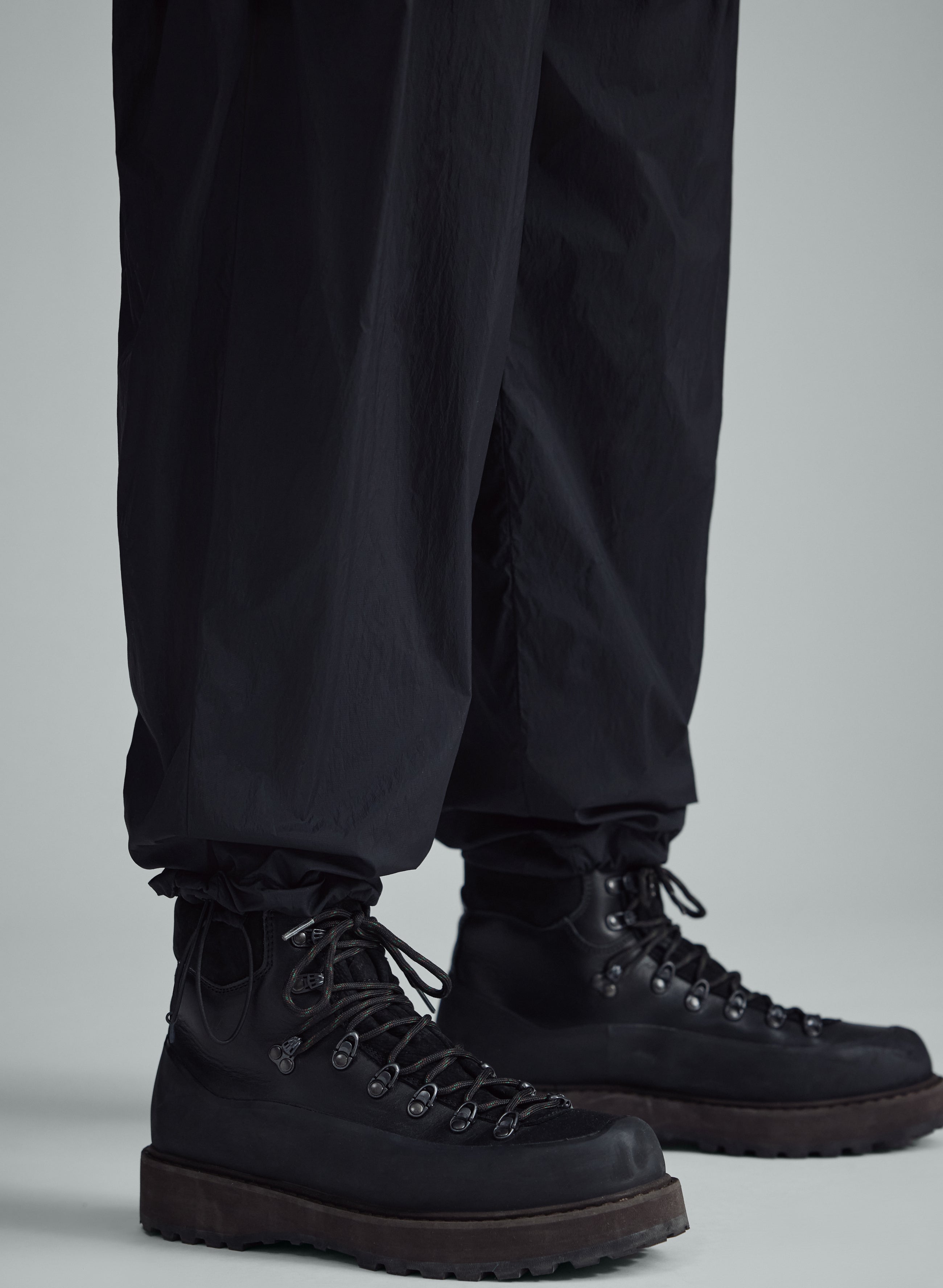 Fire - Ultra Light Mesh Lined Pants - Black - Women
