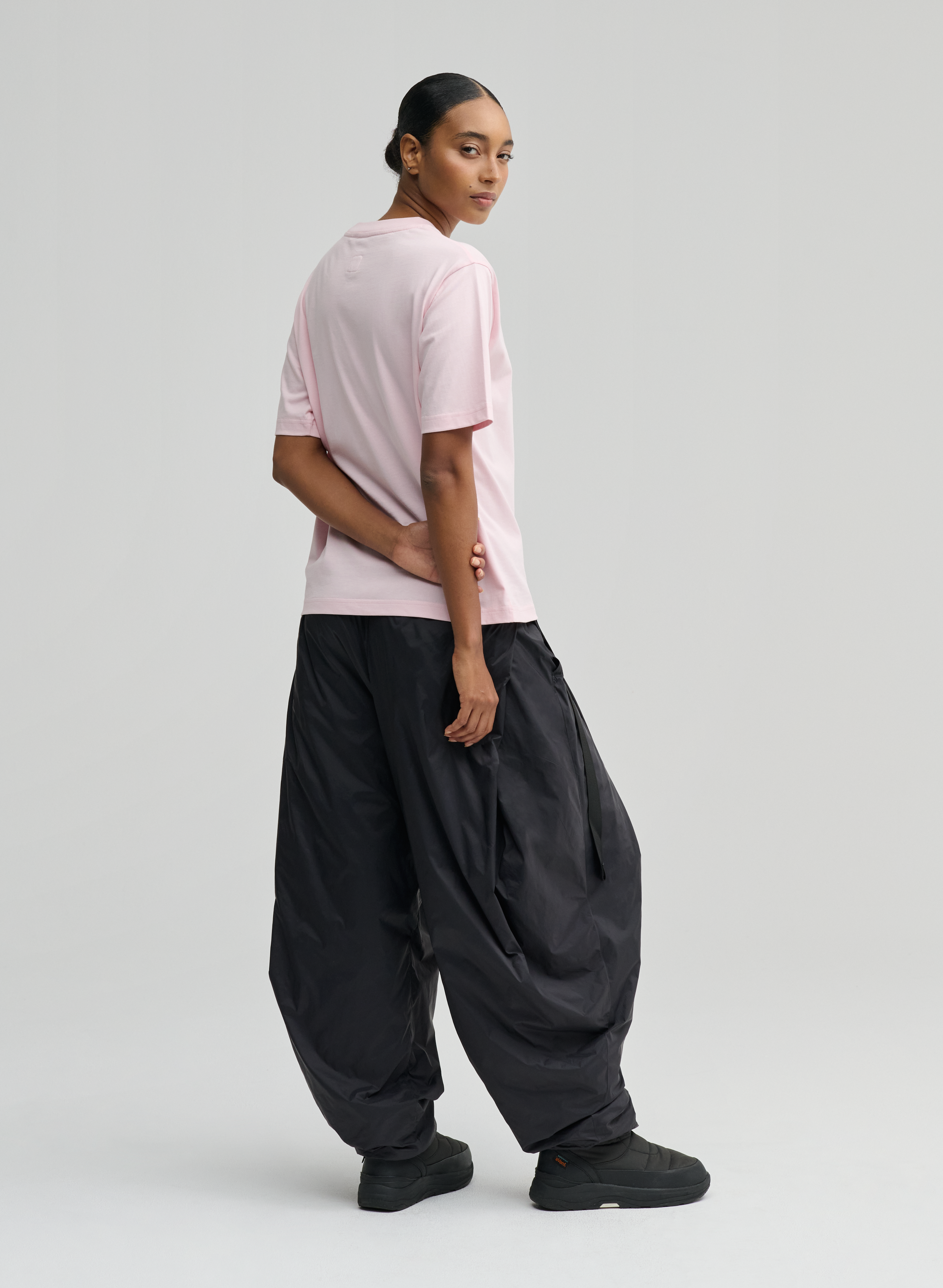 Omega - T-Shirt - Mr. André Dust Pink