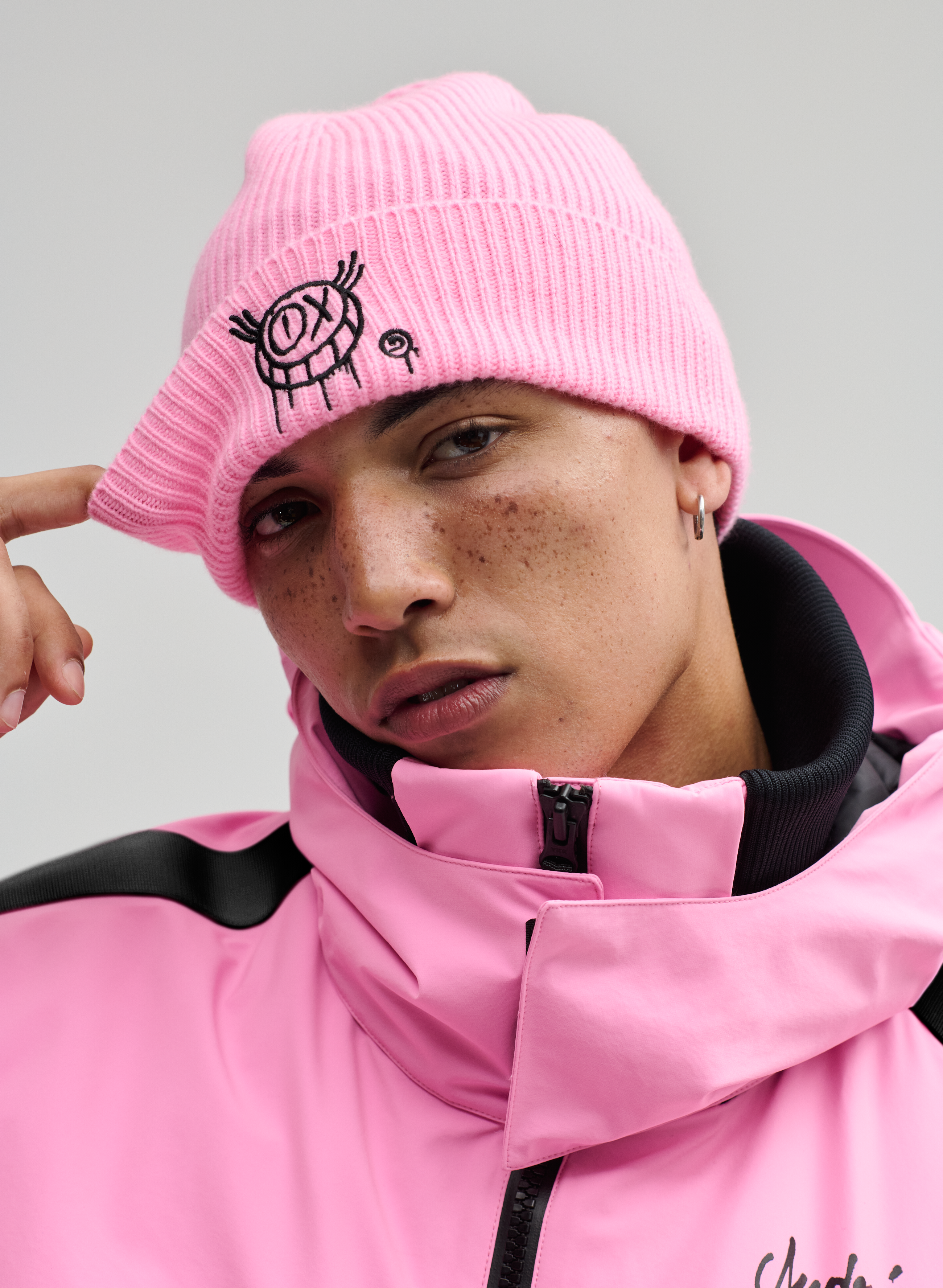 Zabriskie André x Elho Beanie - Mr. André Pink