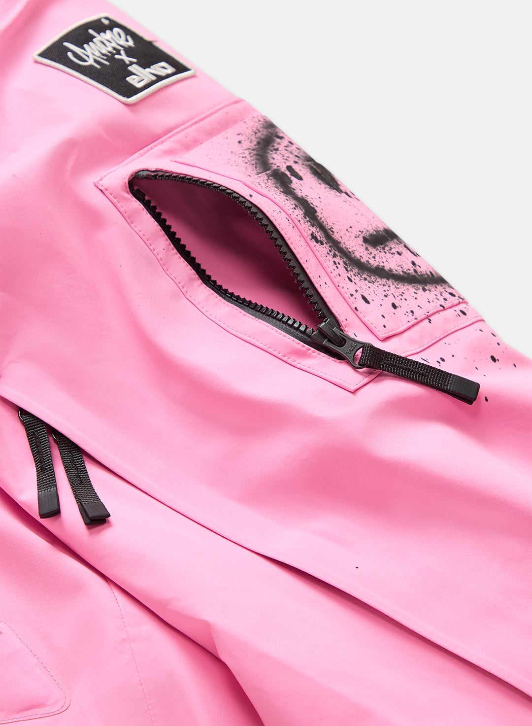 08/10 Phantom - Original Artwork by André - Size L